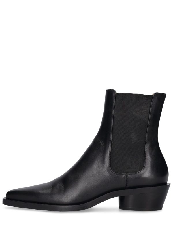 40mm Bronco Leather Chelsea Boots