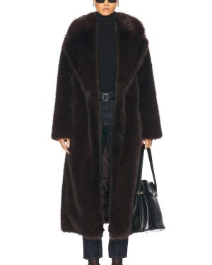 AGOLDE Ebony Shearling Coat in Infusion - Chocolate. Size XS (also in ).