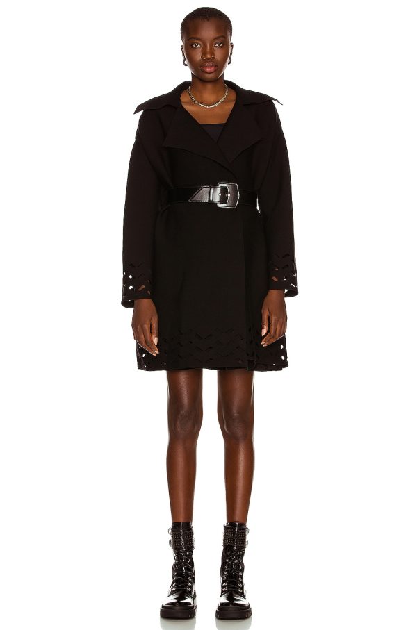 ALAÏA Relaxed Tailored Coat in Noir - Black. Size 40 (also in 42).