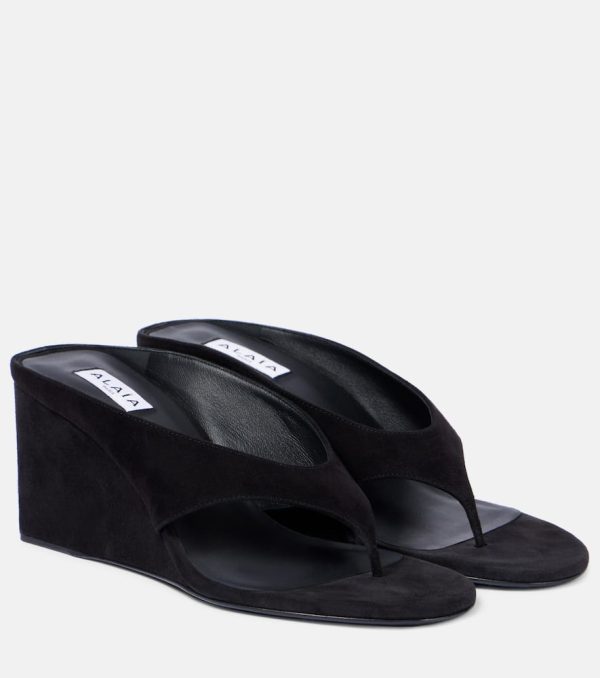 Alaia Cube 75 suede wedge thong sandals