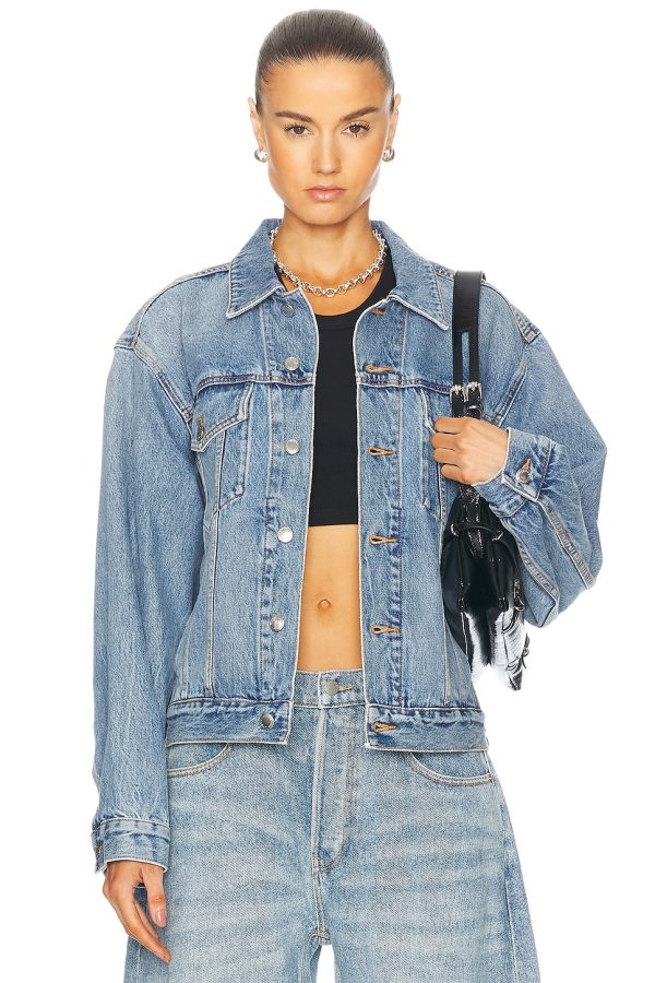 Alexander Wang Trucker Jacket in Vintage Light Indigo - Denim-Light. Size XS (also in ).