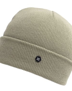 30 Best Beige Beanies for Neutral Style