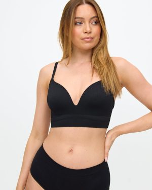 Black Ribbed Non-Wired Seamless Bra