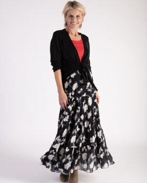 Black/White Flower Pleated Skirt