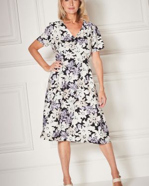 Bonmarche Women's White & Black Large Floral Print Woven Tea Dress - Mother's Day Outfits