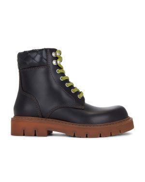 Bottega Veneta Haddock Ankle Boot in Fondant - Grey. Size 36 (also in 37, 40, 41).