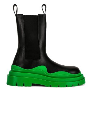 Bottega Veneta Tire Chelsea Boots in Black & Green - Black. Size 38.5 (also in 39).