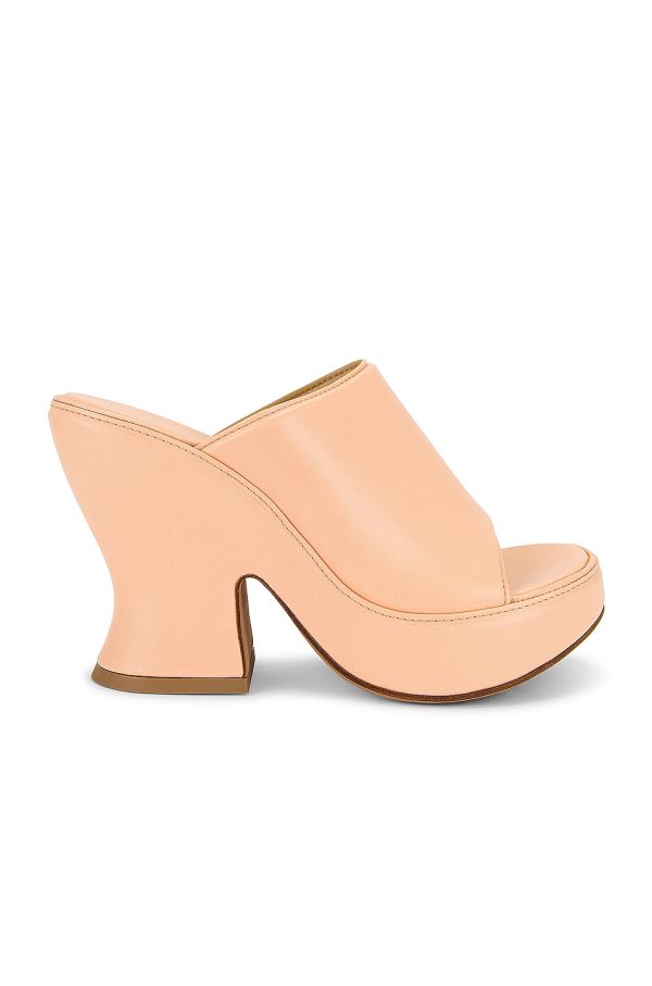 Bottega Veneta Wedge Sandals in Macaroon - Blush. Size 39.5 (also in ).
