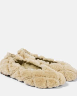 Burberry Baby quilted shearling ballet flats