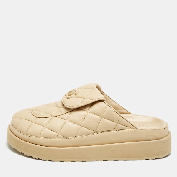 Chanel Beige Quilted Leather CC Turnlock Platform Mules Size 39