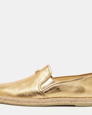 Chanel Metallic Gold Leather CC Slip On Espadrilles Flats Size 38