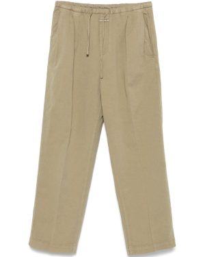 Closed Wide-Leg Trousers