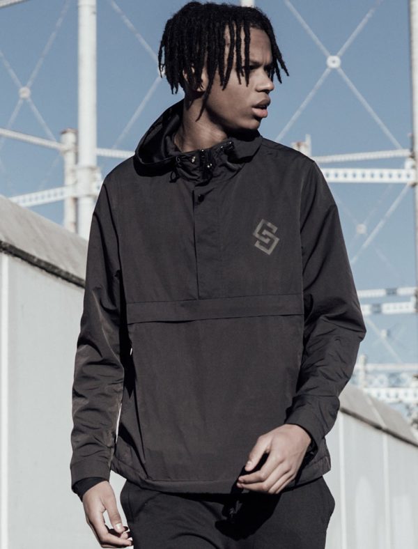 Coats / Jackets St Chalons Pullover Windbreaker Jacket in Black - Saint & Sinner / M - Tokyo Laundry