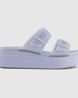 Crocs Womens Brooklyn Buckle Low Wedge Sandals Frosted Purple Moon, 4