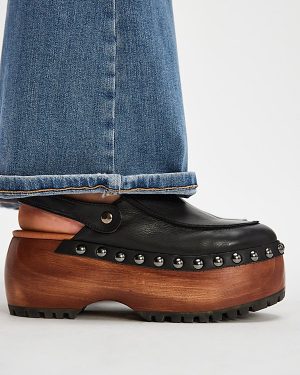 Everette Platform Clogs by Free People in Black Leather, Size: US 9