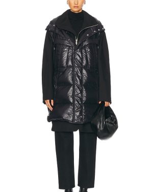 FWRD Renew Hermes Puffer Coat in Black. Size .