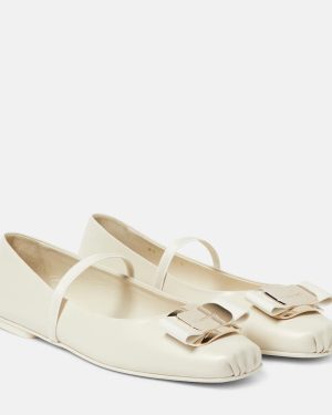 Ferragamo Zina leather ballet flats