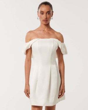 Forever New Women's Jacquie Petite Off Shoulder Dress in Porcelain, Size 12 Viscose/Linen/Viscose