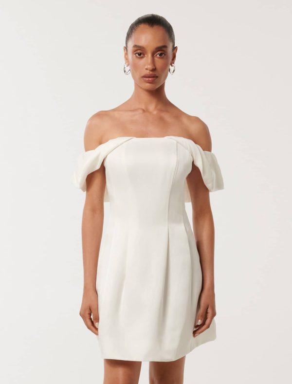 Forever New Women's Jacquie Petite Off Shoulder Dress in Porcelain, Size 12 Viscose/Linen/Viscose