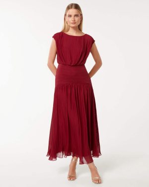 Forever New Women's Lila Crinkle Maxi Dress in Rio Red, Size 6 Main/Polyester