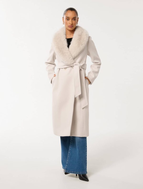 Forever New Women's Monica Petite Faux-Fur Collar Wrap Coat in Cream, Size 10 Polyester/Acrylic/Wool