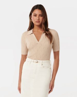 Forever New Women's Paris Short Sleeve Textured Knit Top in Stone, Size X-Small Viscose/Polyamide
