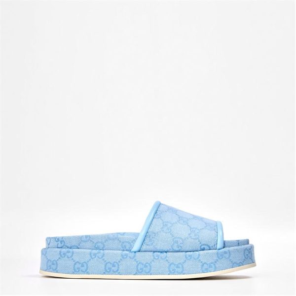 GUCCI Clarice Sliders - Blue