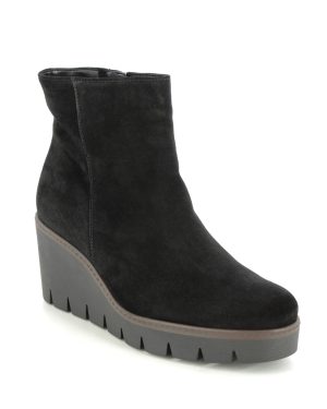 Gabor Utopia Yoss Black Suede Womens Wedge Boots 94.780.17 in a Plain Suede Leather in Size 5