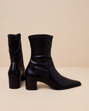 Giselle Black Leather Pointed-Toe Ankle Boots