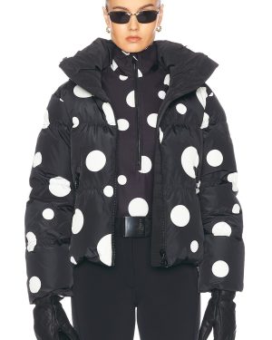 Goldbergh Grand Ski Jacket in Dot Black - Black. Size 40 (also in 42).