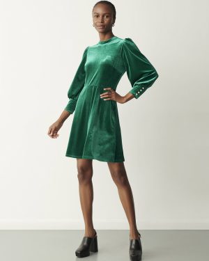 Green FINERY Martina Velvet Dress