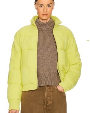 Guest In Residence Quilted Cashmere Blend Puffer Jacket in Green. Size M, S, XL, XS.