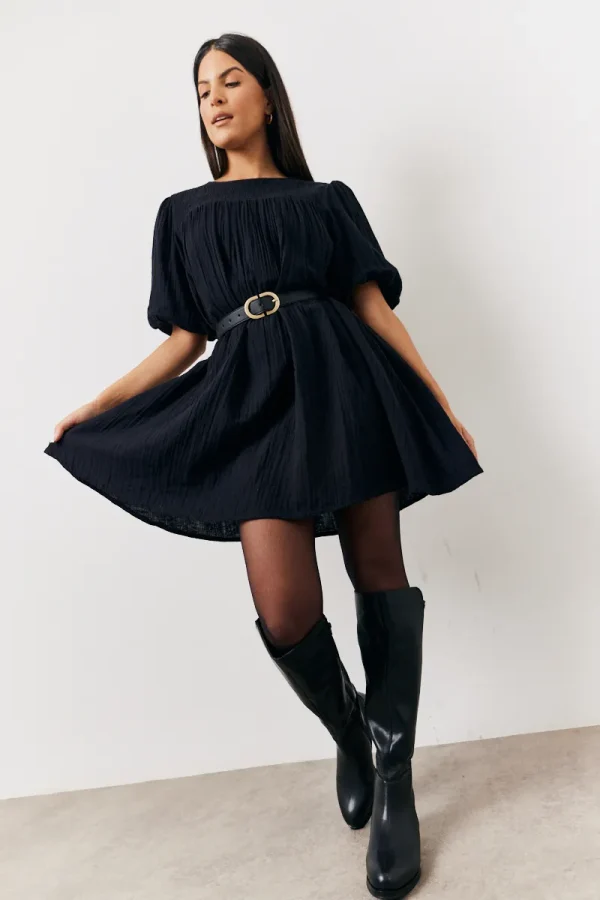 In The Style Recycled Textured Puff Sleeve Smock Mini Dress in Black - 8