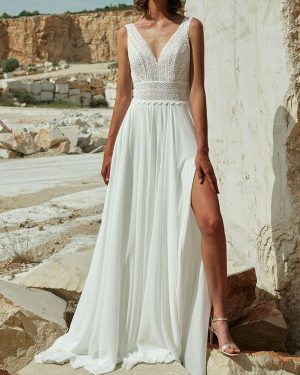 Ivory Boho Wedding Dress Chiffon Split Front A-Line Sweep Backless Sleeveless V-Neck Bridal Dresses