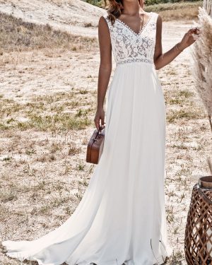 Ivory Boho Wedding Dress Lace A-Line With Train Backless Sleeveless V-Neck Bridal Dresses Free Customization