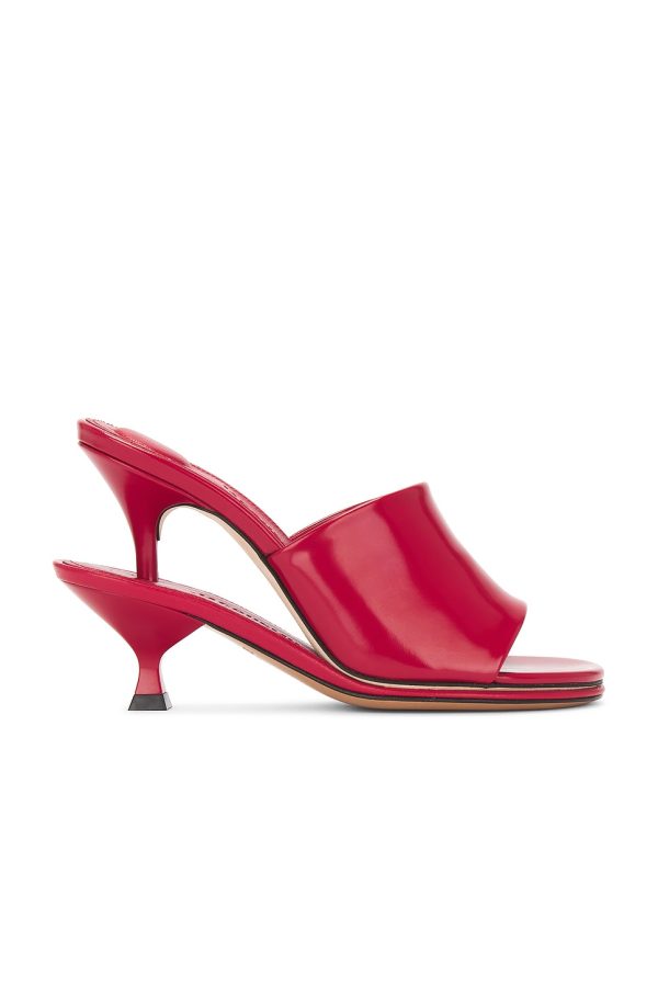 JACQUEMUS Les Doubles Mules in Red - Red. Size 36 (also in ).