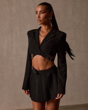 Long Sleeve Shoulder Pad Cross Strap Cropped Blazer In Black, Women's Size UK 6