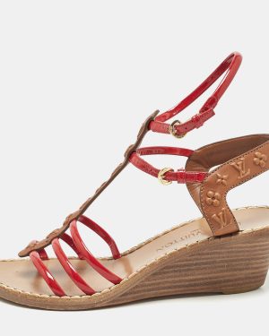 Louis Vuitton Brown/Red Monogram Embossed Leather and Patent T-Strap Wedge Sandals Size 36