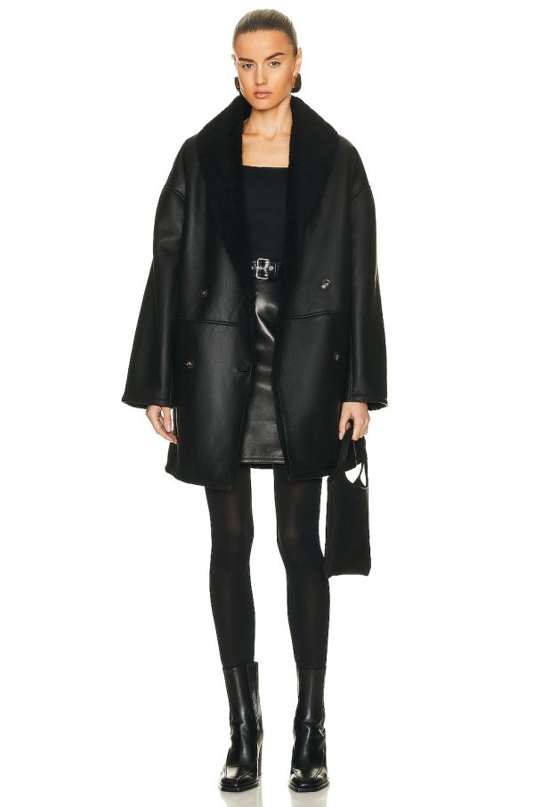Loulou de Saison Namo Shearling Coat in Black - Black. Size L (also in ).