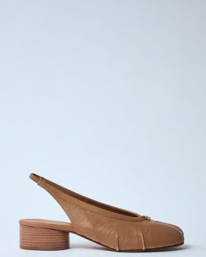 Maison Margiela Tabi Slingback Shoes - Woman Flats Beige Eu - 36