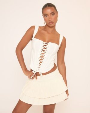 Mid Rise Layered Pleated Mini Skirt In Cream Boucle, Women's Size UK 6