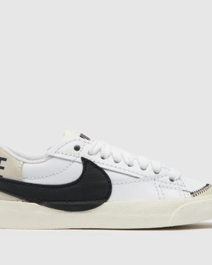 Nike Blazer Low 77 Jumbo Trainers in White & Black