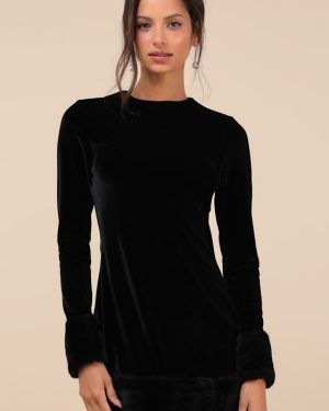 Opulent Charm Black Velvet Faux Fur Trim Mini Dress