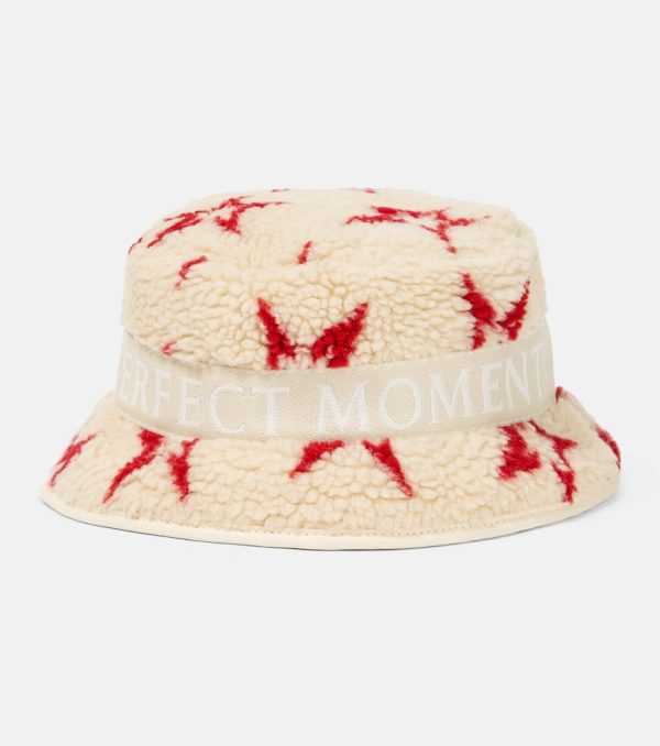 Perfect Moment Star sherpa fleece bucket hat