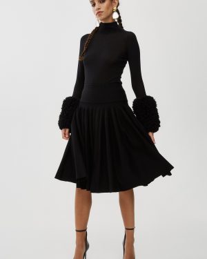 Pleated knit midi skirt
