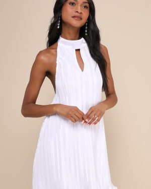 Pretty Aura White Satin Plisse Mock Neck Mini Swing Dress