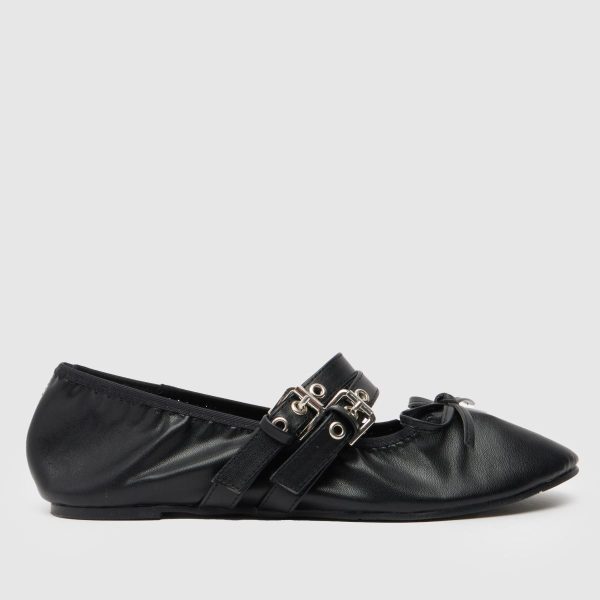 SIMMI Octavio Buckle Ballet Flats in Black