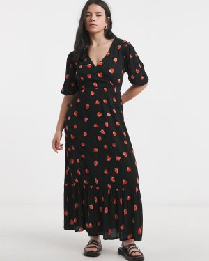 SIMPLY BE Crinkle Wrap Strawberry Print Midi Dress