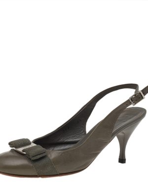 Salvatore Ferragamo Grey Leather Vara Bow Slingback Pumps Size 37