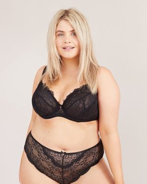 Scallop Edge Lace Bikini Knicker - 26-28 / Latte